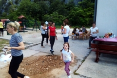 IMG-e273708d0b06d78d298d73277ec350c4-V
